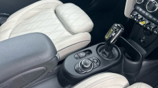 MINI Hatchback 135kW Cooper S Level 3 33kWh 3dr Auto Electric Hatchback